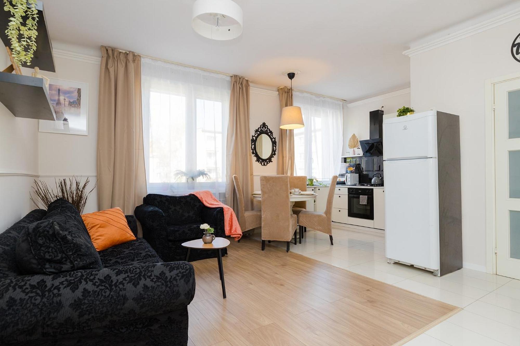 Superapart Grochowska 136, Very Close To The Mon Hospital On Saszerow Street Varsovia Exterior foto